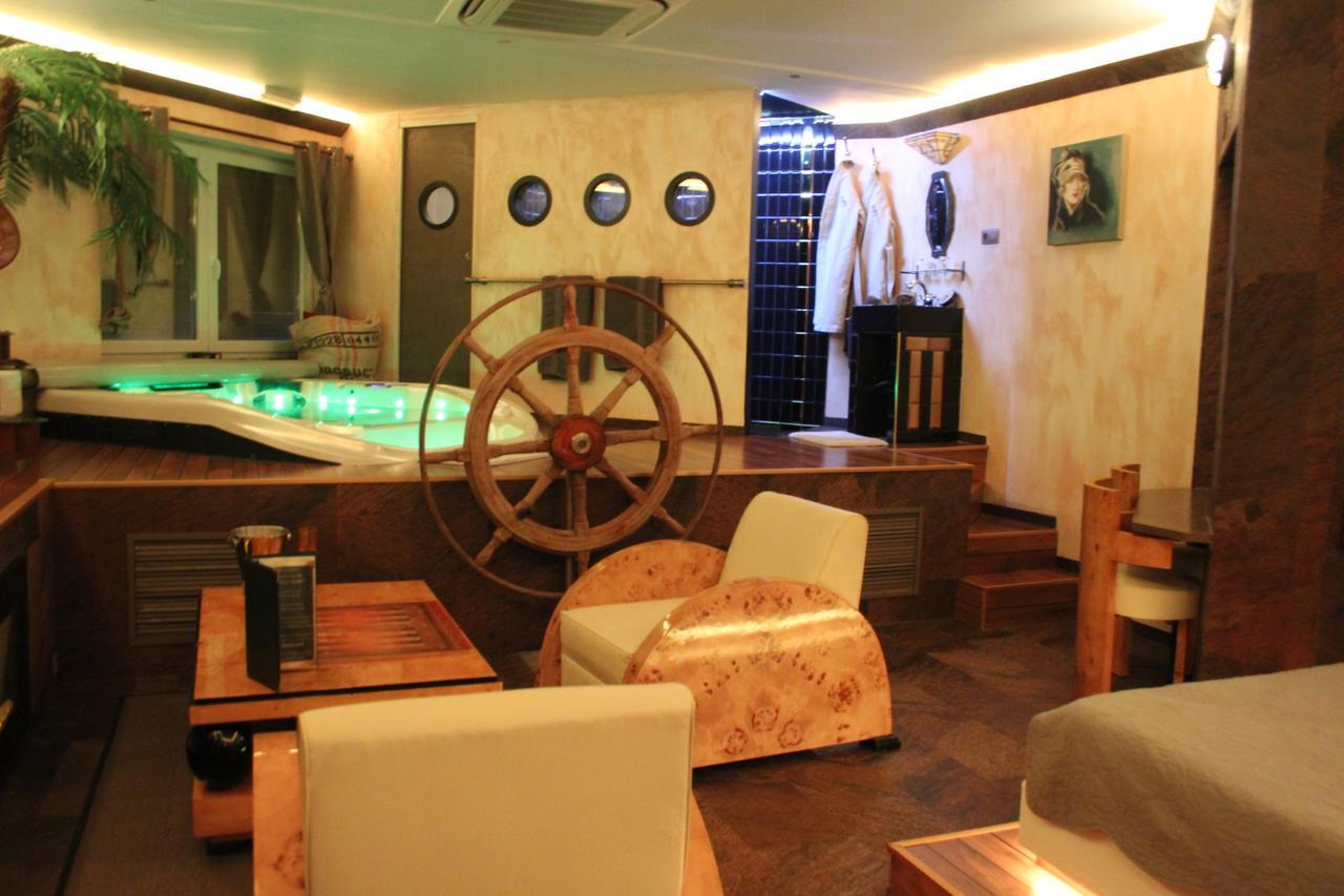 Bubble Lounge Hotel Hooglede Exterior foto